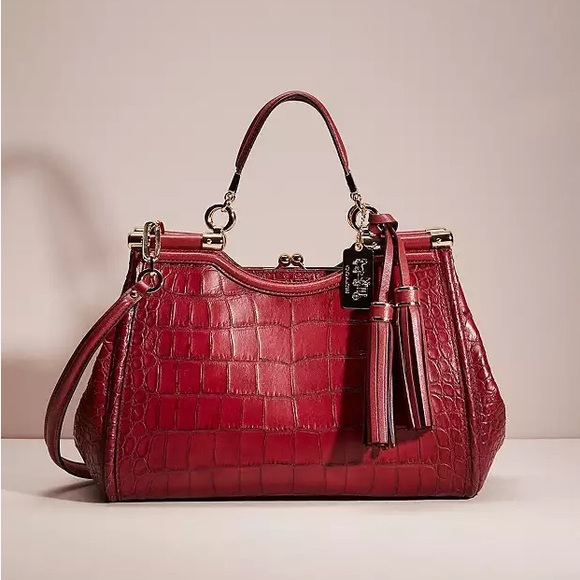 Coach Madison Carrie Croc embossed KISSLOCK - Picture 1 of 14